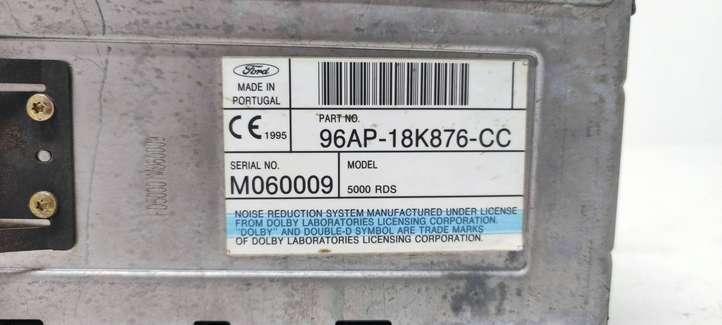 Ford Focus (1998 - 2004)  96AP18K876CC Радио/ проигрыватель CD/DVD / навигация