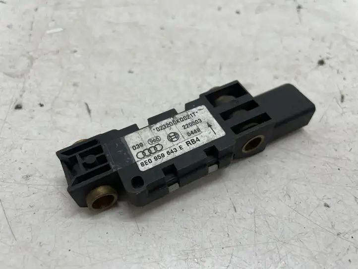 Audi A6 S6 C6 4F (2004 - 2008) 8E0959643E Датчик удара SRS — фото 1