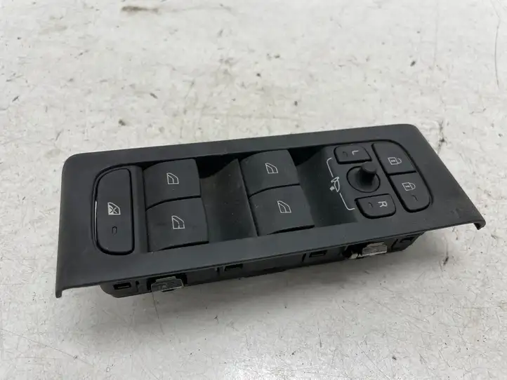 Volvo XC40 (2017 - ) 32279442 Кнопка стеклоподъемников — фото 1