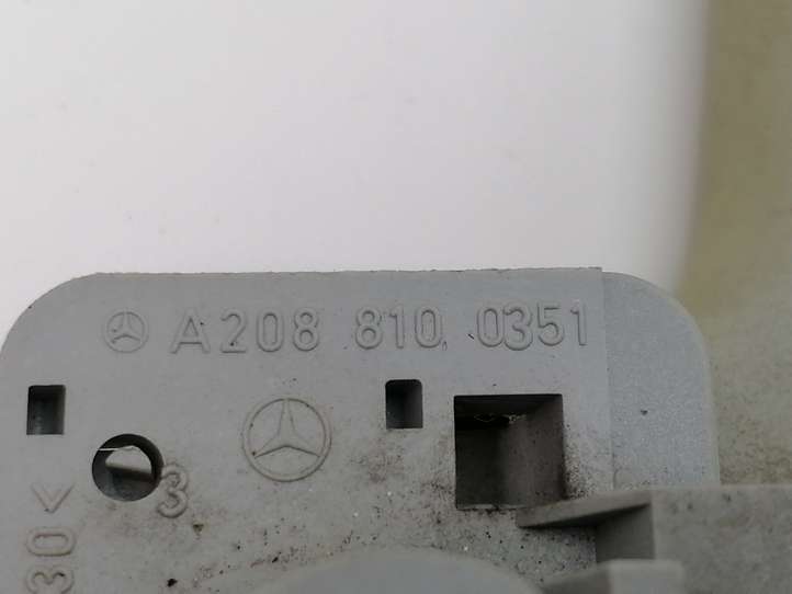 Mercedes-Benz CLK A208 (1997 - 2002)  A2088100351 Задняя ручка