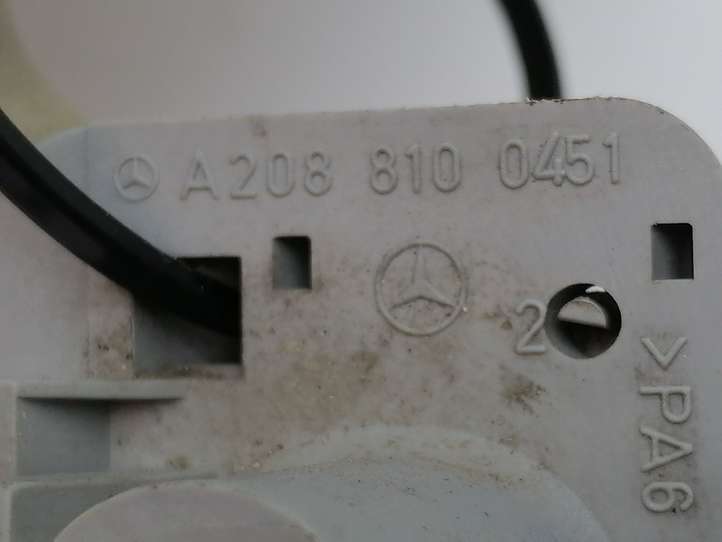 Mercedes-Benz CLK A208 (1997 - 2002)  A2088100451 Задняя ручка