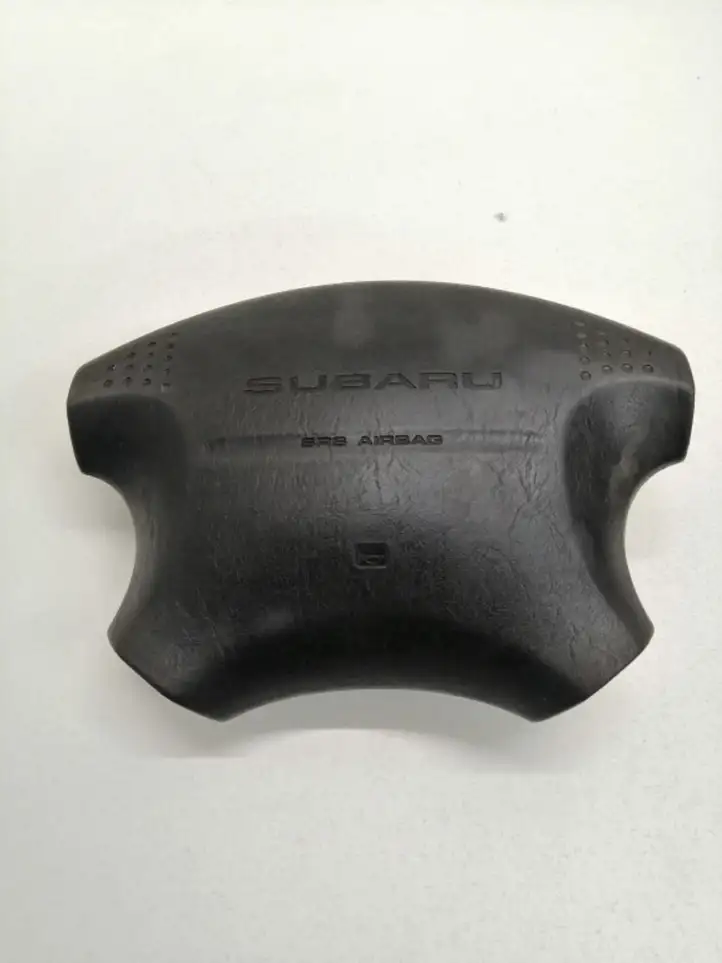 Subaru Legacy (1999 - 2003) Подушка безопасности руля — фото 1