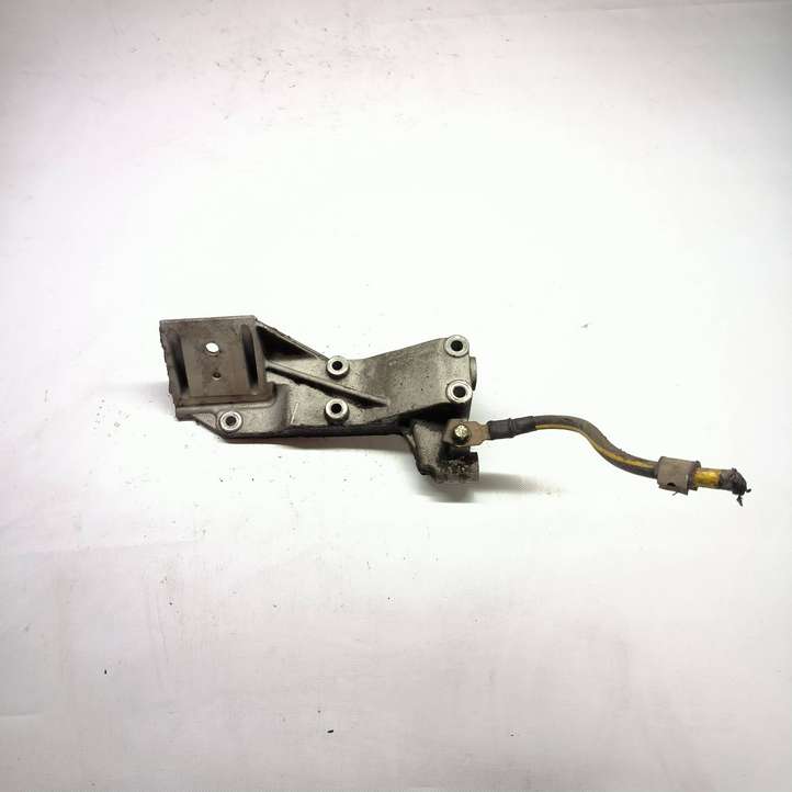 Mitsubishi Canter FE7/FE8 (2002 - 2011)  504334771 Другая деталь двигателя