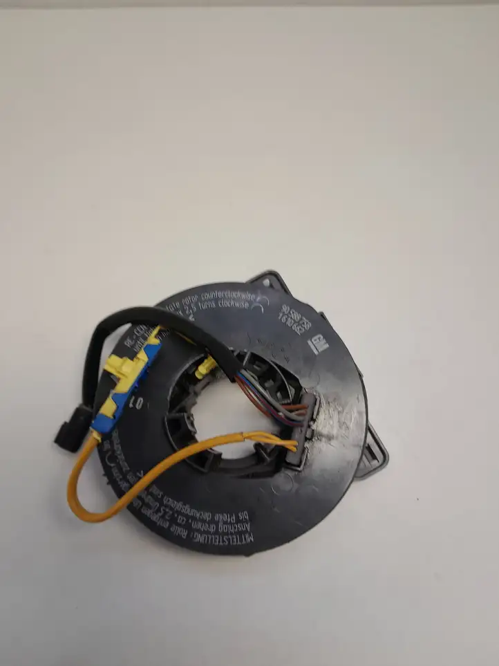 Opel Zafira B (2003 - 2006) 90588758 Контактное кольцо SRS — фото 1