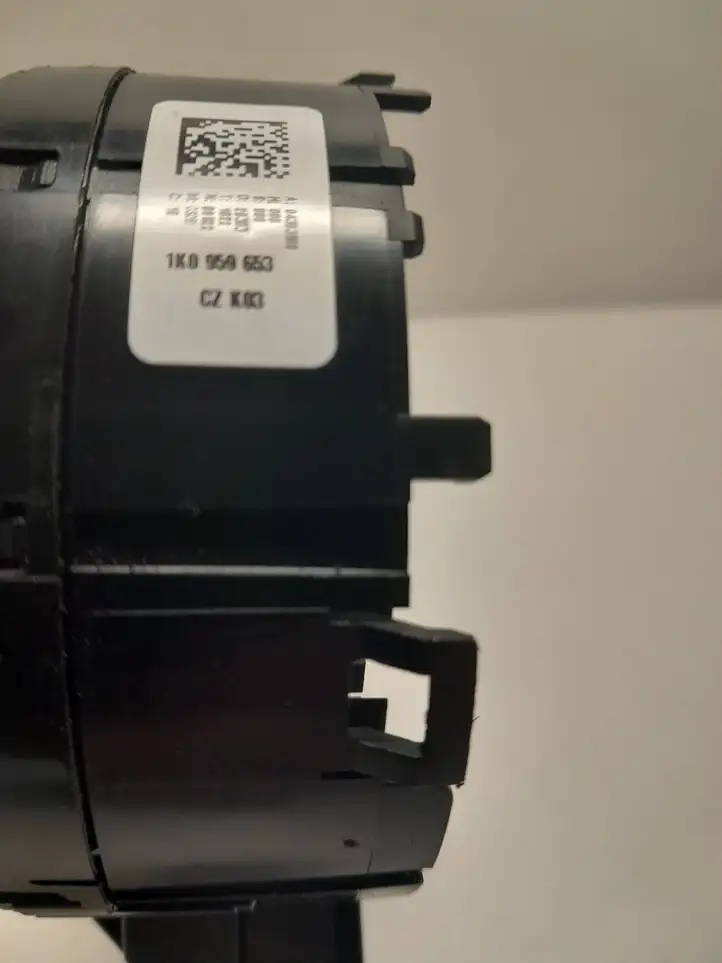 Skoda Octavia Mk2 (1Z) (2004 - 2013) 1K0959653 Контактное кольцо SRS — фото 2