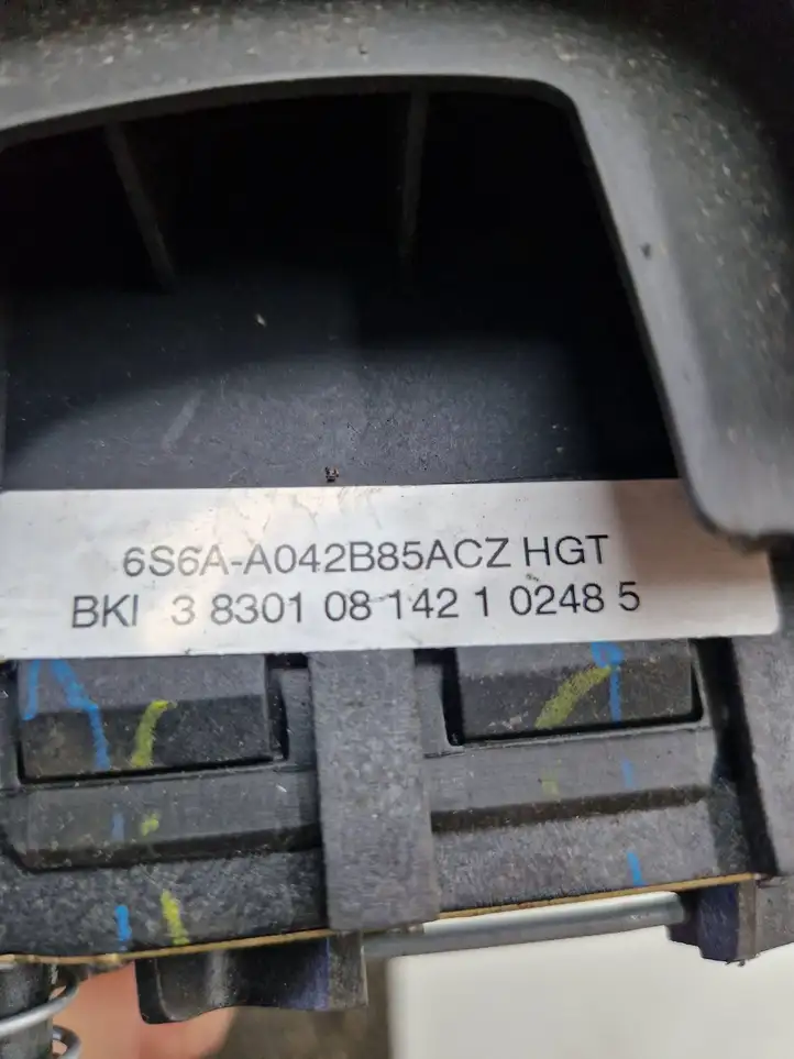 Ford Fiesta (2006 - 2008) S6AA042B85ACZ Подушка безопасности руля — фото 2