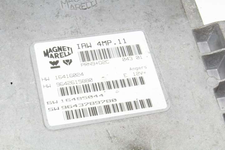 Peugeot 607 (2000 - 2004)  9643789780 Блок управления двигателя