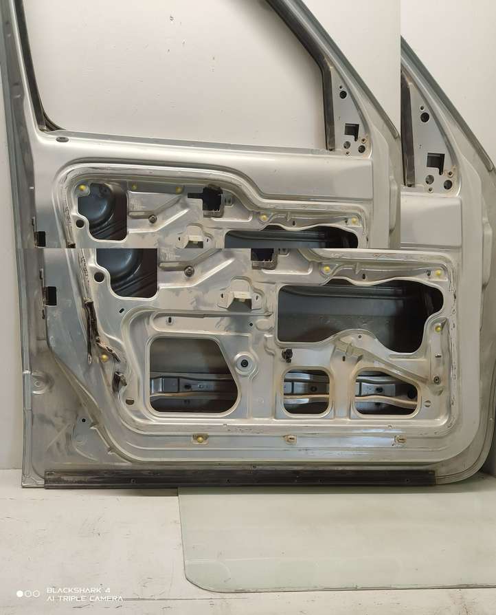 Renault Kangoo I (2003 - 2008)   Дверь
