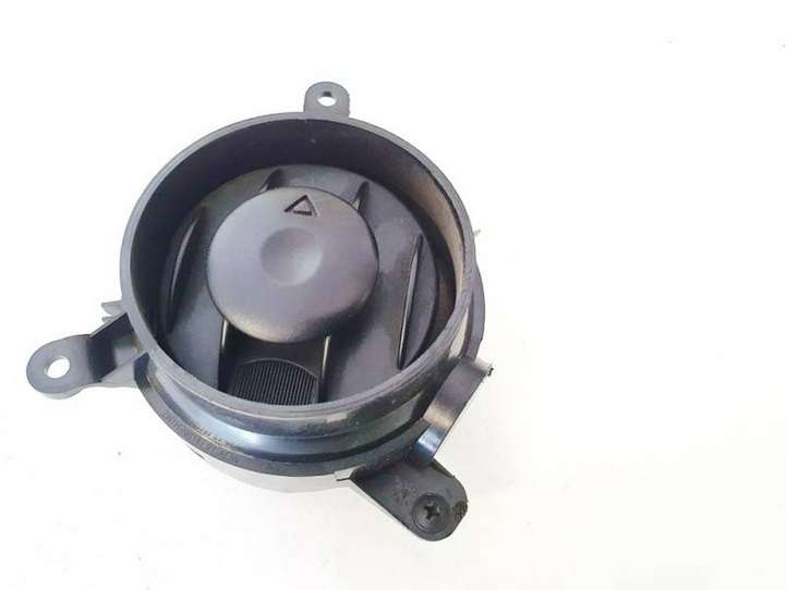 Ford Fusion (2002 - 2005)   Центральный дефлектор