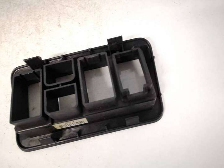 Hyundai Santa Fe (2005 - 2009)  201003963 Другая деталь салона