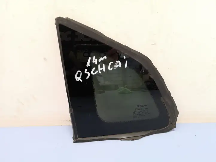Nissan Qashqai (2013 - 2017) 833134EA0A Заднее боковое стекло — фото 1
