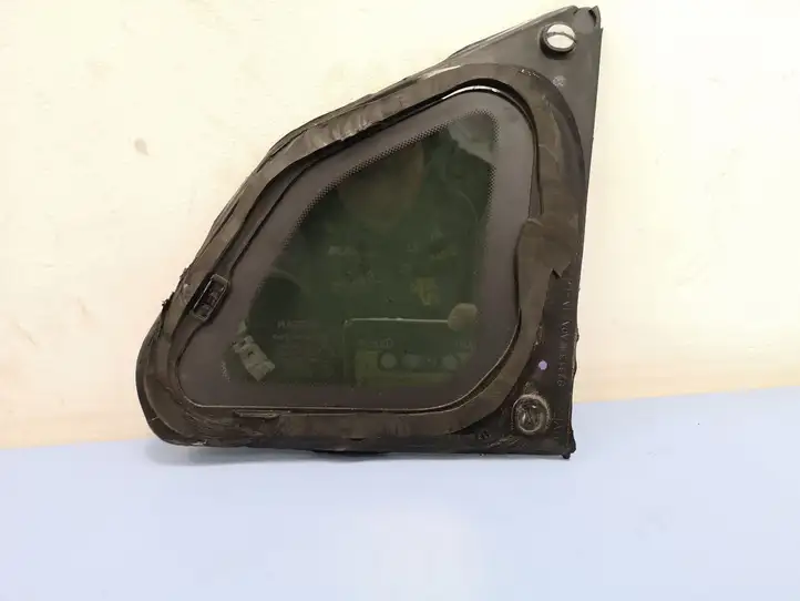 Nissan Qashqai (2013 - 2017) 833134EA0A Заднее боковое стекло — фото 2