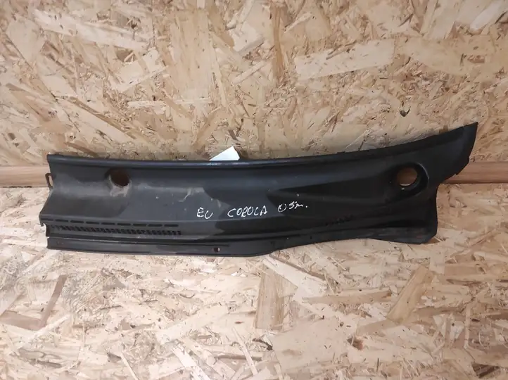 Toyota Corolla E120 E130 (2004 - 2007) 5578202050 Жабо стеклоочистителей — фото 1