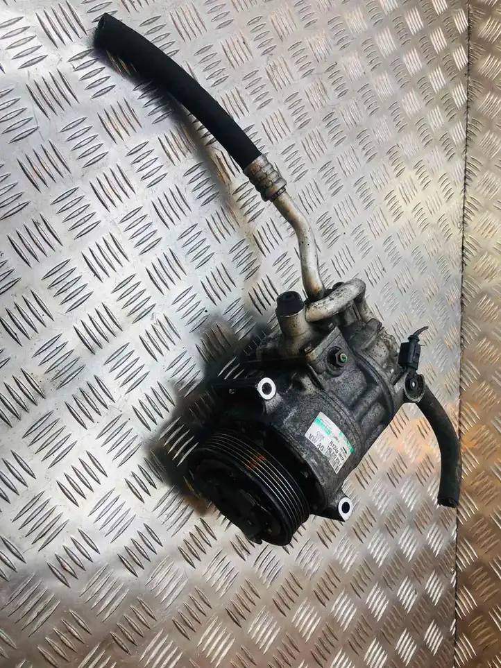 Volkswagen Golf V (2003 - 2009) 1K0820859F Компрессор (насос) кондиционера воздуха — фото 2