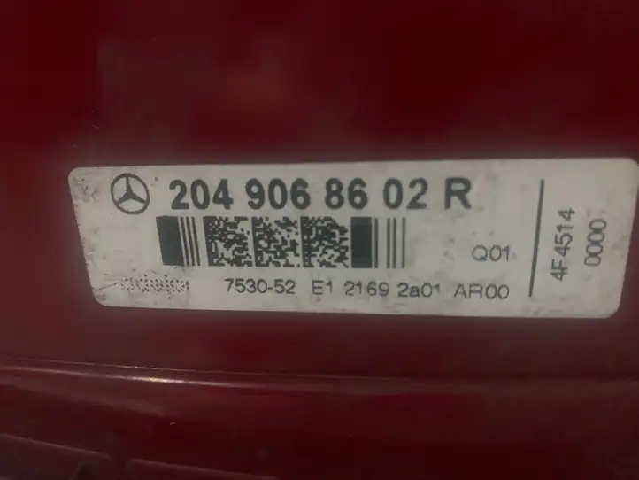 Mercedes-Benz C W204 (2007 - 2014) 2049068602 Задний фонарь в кузове — фото 2