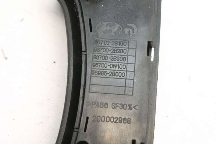 Hyundai Santa Fe (2005 - 2009)  967002B100 Кнопки рулевого колеса