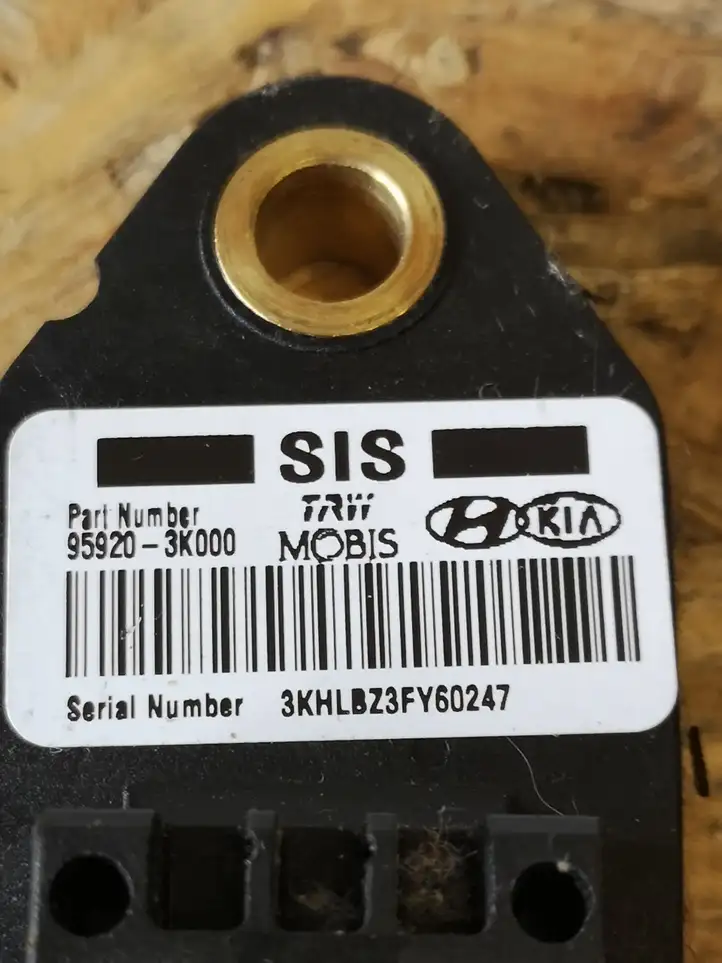 Kia Ceed (2006 - 2010) 959203K000 Датчик удара SRS — фото 2