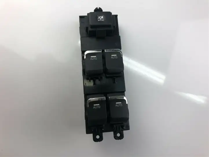 Kia Ceed (2010 - 2012) 93570A2200 Кнопка стеклоподъемников — фото 2
