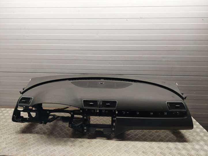 Volkswagen Passat CC (2012 - 2017)  3C1857003QT Панель