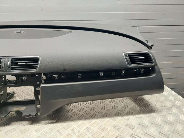 Volkswagen Passat CC (2012 - 2017)  3C1857003QT Панель