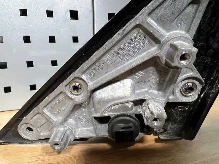 BMW 3 E92 E93 (2005 - 2014) Боковое зеркало с электроприводом — фото 4