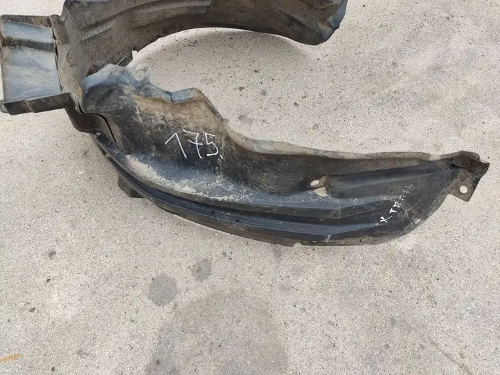 Nissan X-Trail T30 (2001 - 2007) 638418H900 Подкрылок колесной арки — фото 4