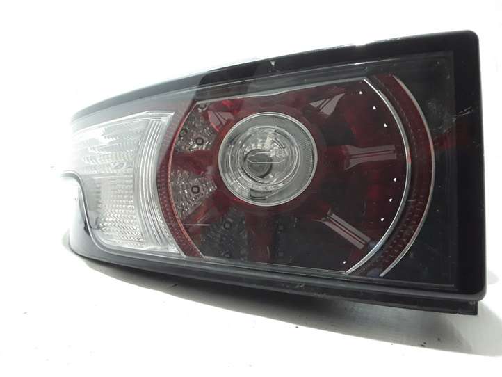 Land Rover Range Rover Evoque (2011 - 2015)  LR037711 Задний фонарь в кузове