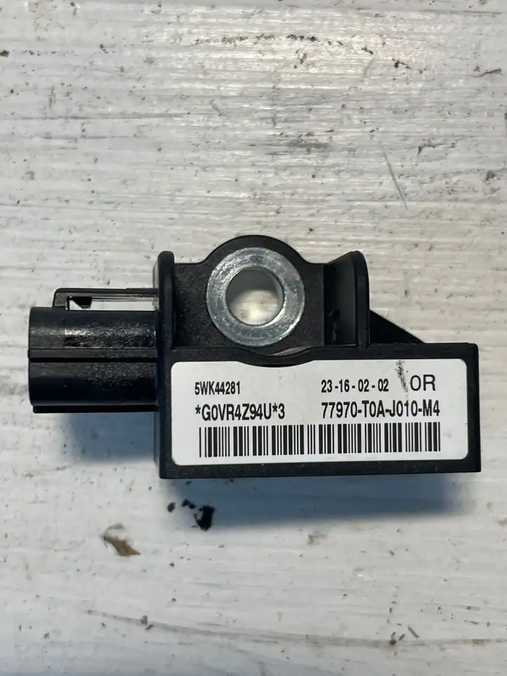 Honda Civic IX (2011 - 2017) 77970T0AJ010M4 Датчик удара SRS — фото 1