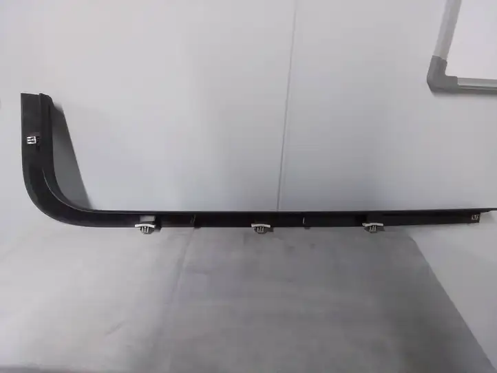 Chevrolet Camaro (2015 - 2018) 84078878 Внутренняя отделка переднего порога — фото 3