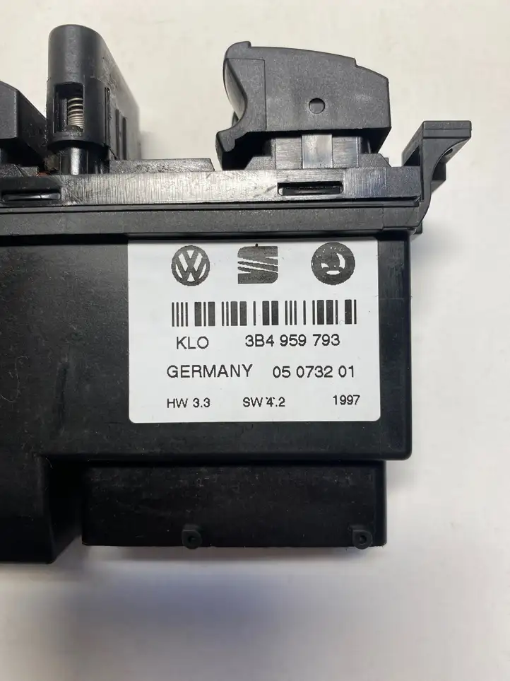 Volkswagen PASSAT B5 (1997 - 2000) 3B4959793 Блок кнопок стеклоподъемников — фото 2