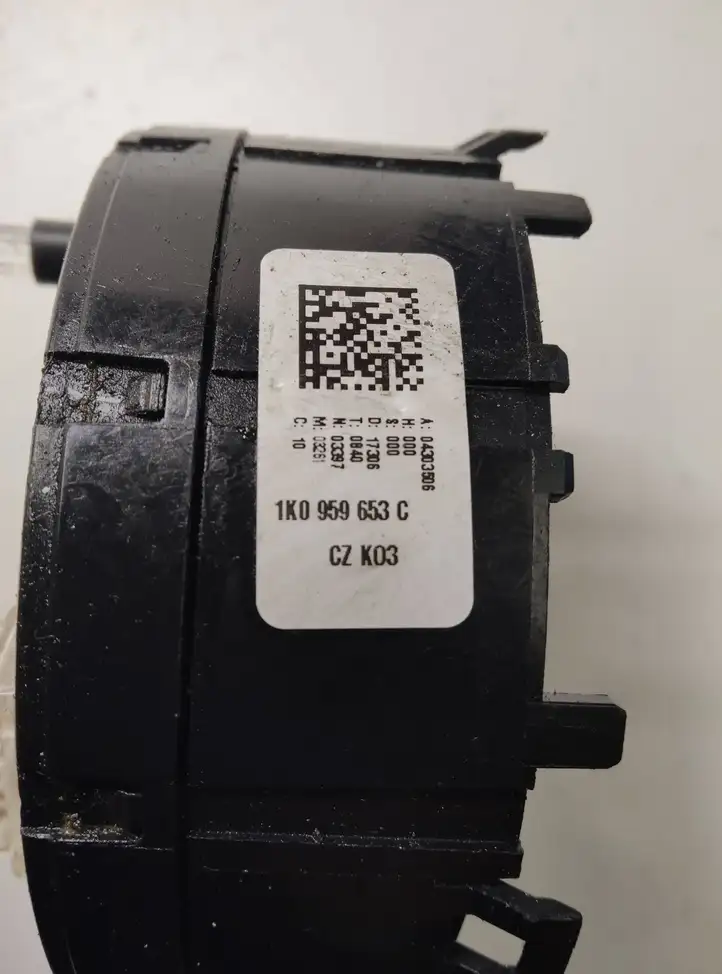 Skoda Octavia Mk2 (1Z) (2004 - 2013) 1K0959653C Контактное кольцо SRS — фото 2