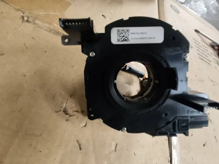 Volvo XC60 (2008 - 2013) 31313854 Контактное кольцо SRS — фото 1