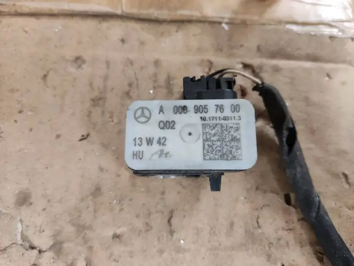 Mercedes-Benz GLE W166/C292 (2015 - 2019) A0009057600 Датчик удара SRS — фото 2