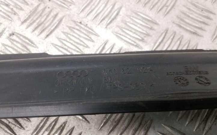 Audi A4 (2007 - 2011)  8K0821112A Пенопласт крыла