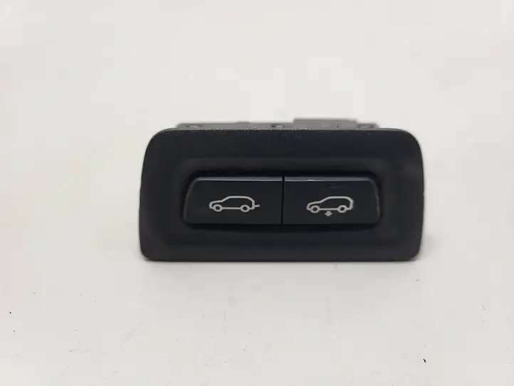 BMW X5 G05 (2018 - ) 9860974 Кнопка закрытия крышки багажника — фото 1