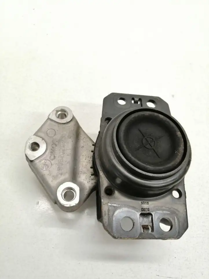 Citroen C4 I Picasso (2006 - 2013) 9636270080 Опора двигателя — фото 2