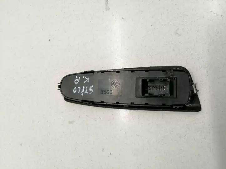 Fiat Stilo (2001 - 2010) Кнопка стеклоподъемников — фото 2