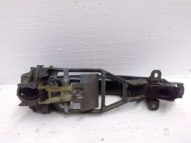 Volkswagen Touareg I (2002 - 2010)  7L0837886C Наружная ручка