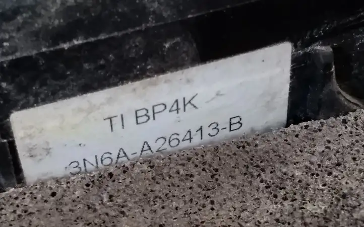 Mazda 3 I (2003 - 2006) 3N6AA26413B Замок задней двери — фото 2