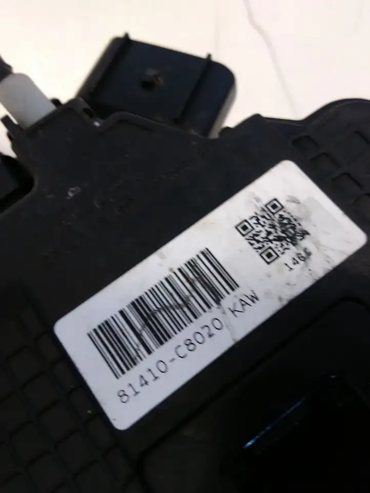 Hyundai i20 (GB IB) (2014 - 2018) 81410C8020 Замок задней двери — фото 2