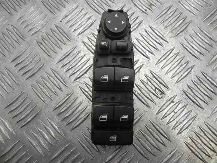 BMW 3 F30 F35 F31 (2012 - 2018) 9362107 Блок кнопок стеклоподъемников — фото 1