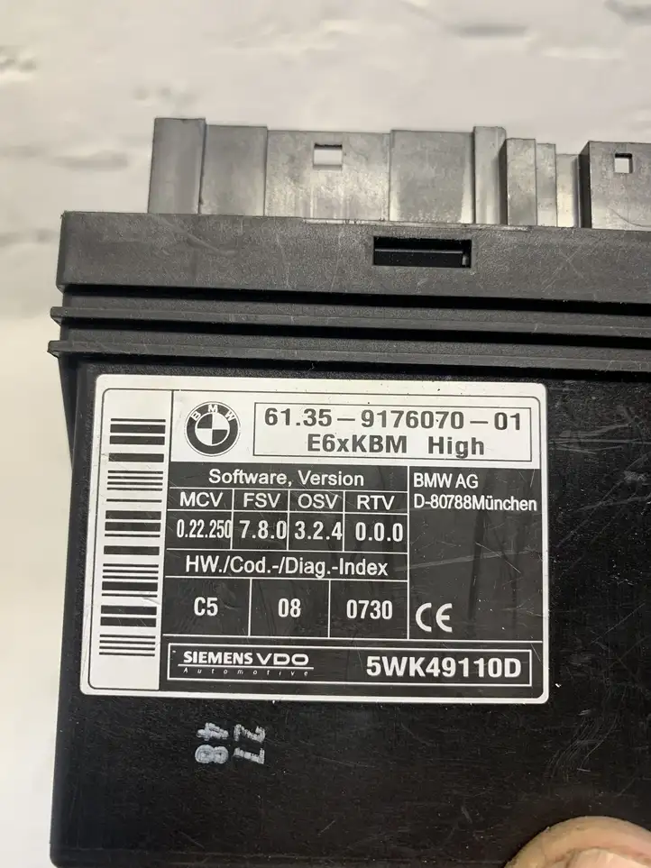 BMW 5 E60 E61 (2004 - 2010) 6135917607001 Модуль комфорта — фото 2