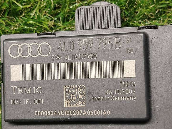 Audi Q7 (2005 - 2009)  4L0959795B Блок управления дверью