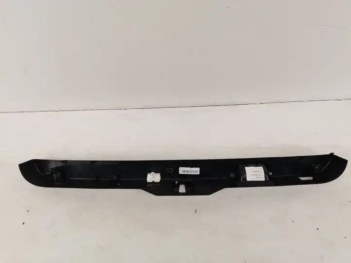 Mercedes-Benz GL X166 (2013 - 2019) A1667400772 Прочая отделка багажника — фото 2