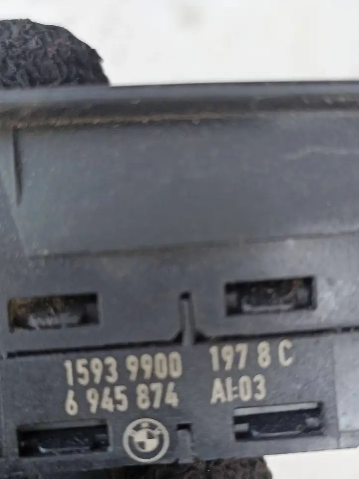 BMW 3 E90 E91 (2005 - 2012) 6945874 Кнопка стеклоподъемников — фото 3