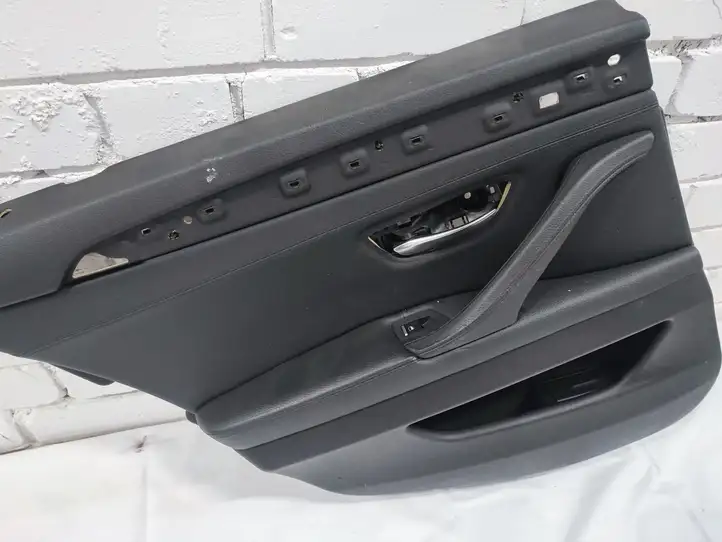 BMW 5 F10 F11 (2009 - 2016) Обшивка задней двери — фото 2