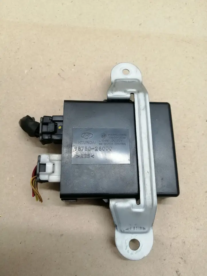 Hyundai Santa Fe (2000 - 2005) 9875026000 Реле стеклоочистителей — фото 2