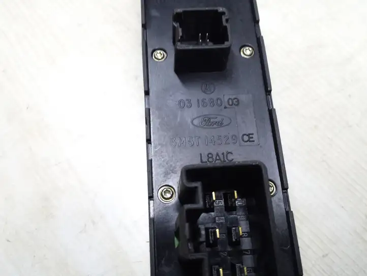 Ford Focus (2005 - 2008) 3M5T14529CE Кнопка стеклоподъемников — фото 2