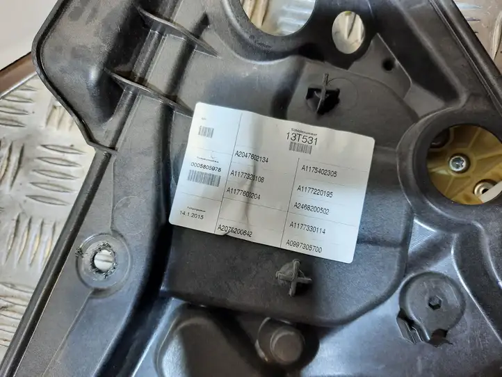 Mercedes-Benz CLA C117,X117,W117 (2013 - 2019) A1177300179 Стеклоподъемник задней двери без мотора — фото 4