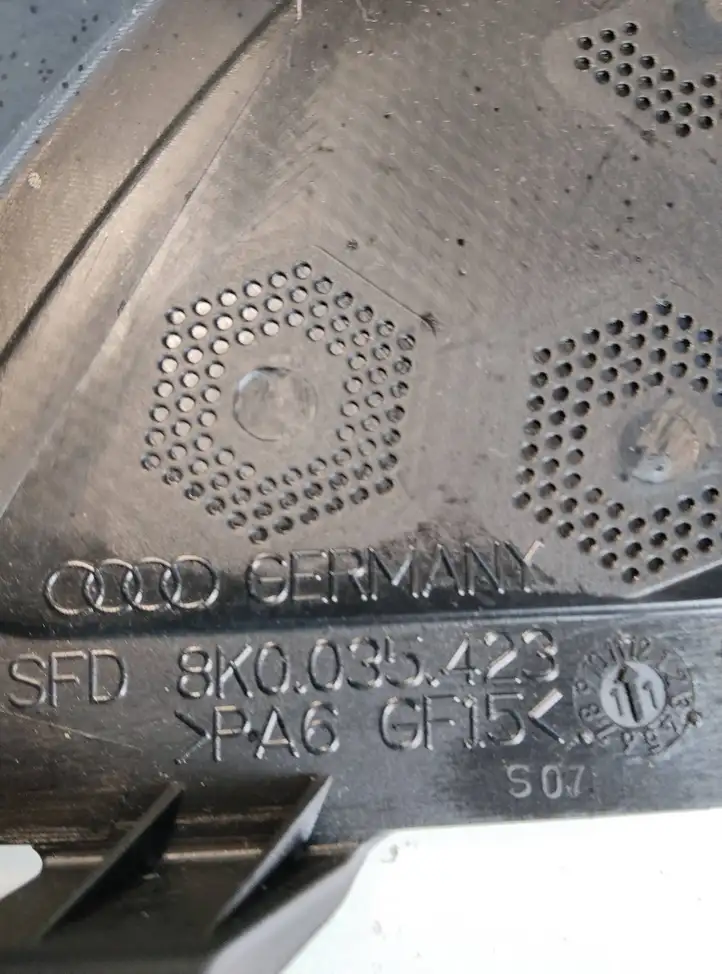 Audi A4 S4 B8 8K (2007 - 2011) 8K0035423 Накладка стекла передней двери — фото 2